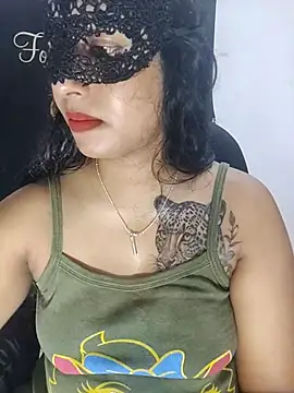 Snapshot of Sexy-Monikaa chatting on 03.18.25 Sexy-Monikaa online show from 03.18.25