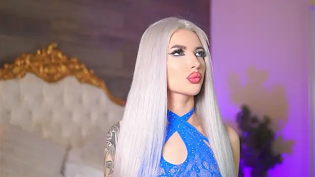 Juicy Jessye online show from 02.19.25