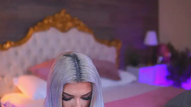 Juicy Jessye online show from 04.03.26