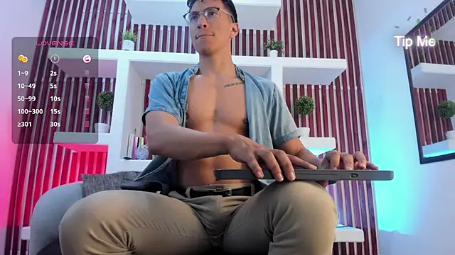 ApoloCruz online show from 09.15.25