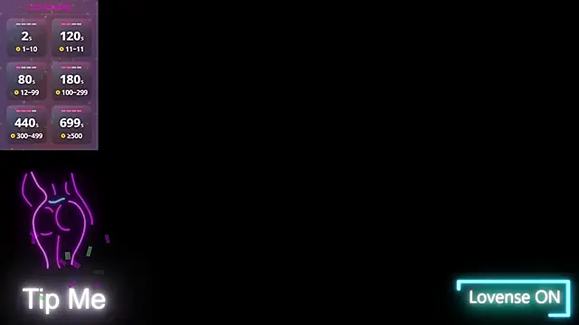 Snapshot of issa--love chatting on 02.13.25 issa--love online show from 02.13.25