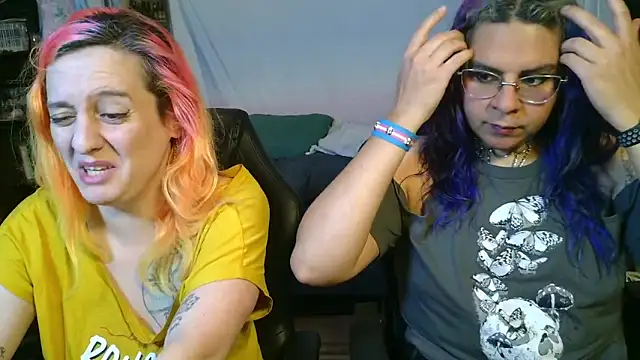 Snapshot of Evelan420 chatting on 02.05.26 Evelan420 online show from 02.05.26