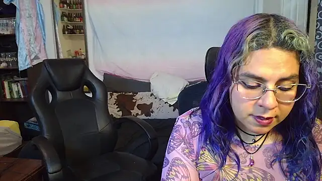 Snapshot of Evelan420 chatting on 02.10.26 Evelan420 online show from 02.10.26