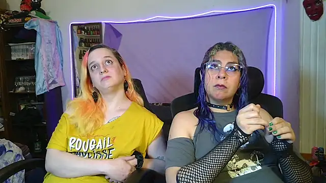 Snapshot of Evelan420 chatting on 03.02.26 Evelan420 online show from 03.02.26