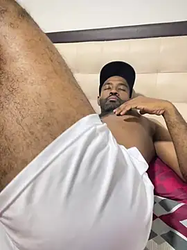 Snapshot of Simon_Basset chatting on 03.02.25 Simon Basset online show from 03.02.25