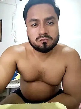 Snapshot of Ant1990 chatting on 01.28.25 Ant1990 online show from 01.28.25