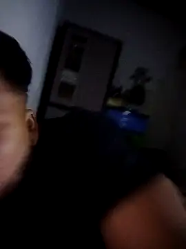 Snapshot of Ant1990 chatting on 10.05.25 Ant1990 online show from 10.05.25