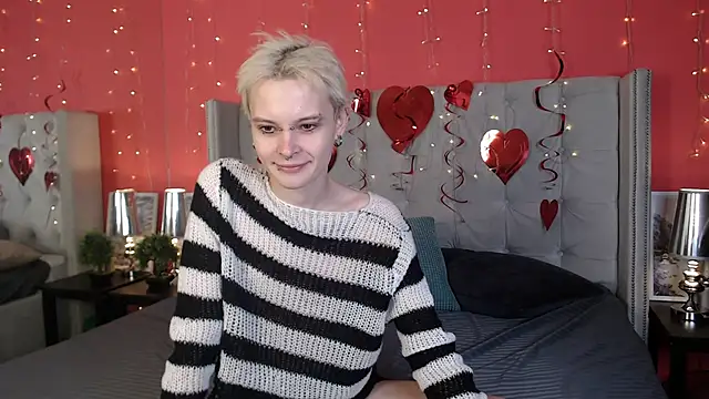 Snapshot of DemianEnglen chatting on 02.17.25 DemianEnglen online show from 02.17.25