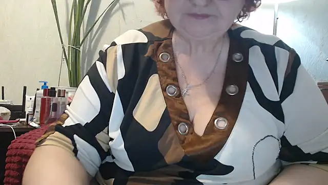 Snapshot of DeniseeRosea chatting on 03.27.26 DeniseeRosea online show from 03.27.26