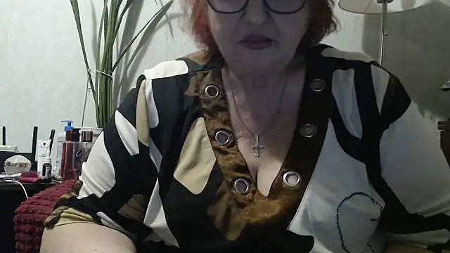 Snapshot of DeniseeRosea chatting on 04.07.26 DeniseeRosea online show from 04.07.26