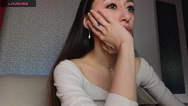 Snapshot of Isabela_Run chatting on 02.22.25 Isabela Run online show from 02.22.25