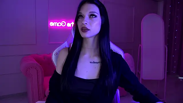 BeverlyMost online show from 02.20.25