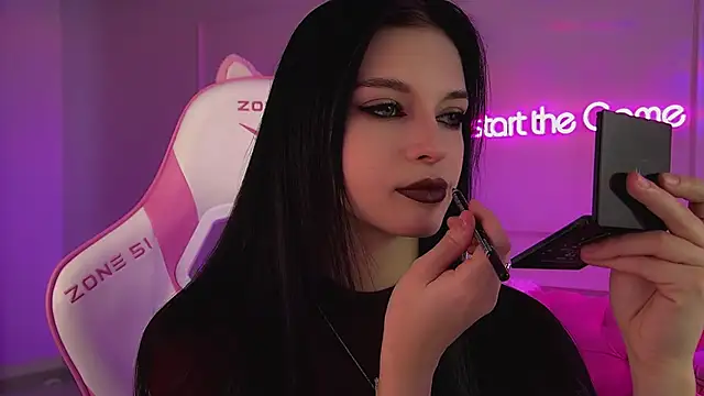 BeverlyMost online show from 03.06.26