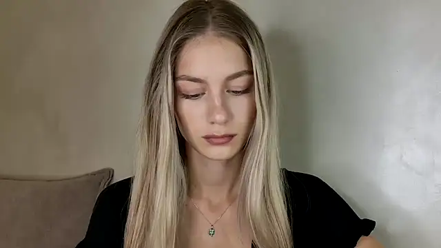 GabriellaOlsen online show from 09.28.25