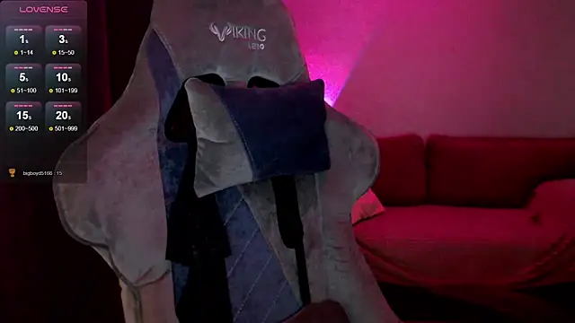 Ohmy Nora  online show from 02.18.25