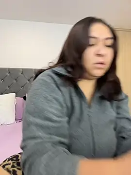 KarlaWild online show from 12.15.25