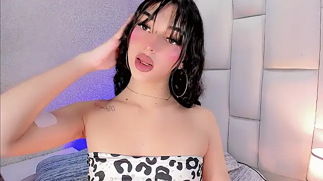 Angeles Busst online show from 03.12.26