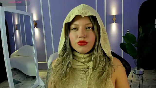 alaia greyy online show from 09.24.25