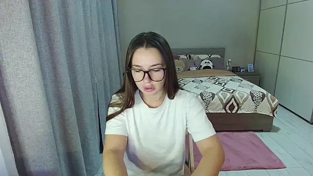 singletrouble online show from 09.15.25