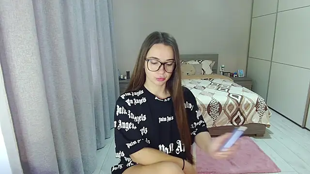 singletrouble online show from 11.28.25