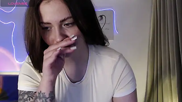 Ollie James online show from 11.22.25