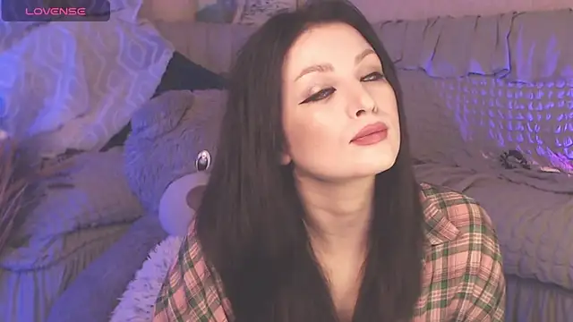 Snapshot of BritneyBarker chatting on 01.15.25 BritneyBarker online show from 01.15.25