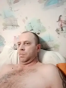 MaxDevilWhite online show from 01.22.25