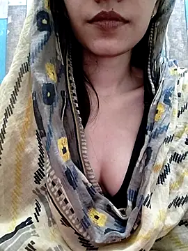 Snapshot of cute_IndianBabe chatting on 10.10.25 cute IndianBabe online show from 10.10.25