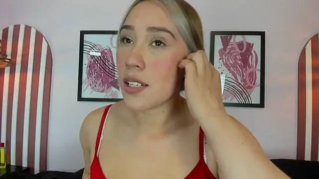 Lannajansen online show from 10.15.25