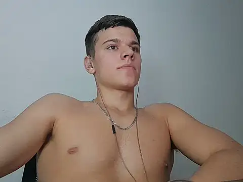 vitorsafado19 online show from 02.17.25