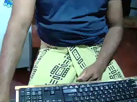 lolboy1234Z online show from 11.10.25