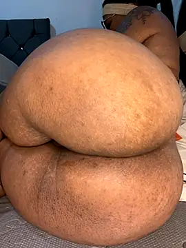 Charlotte bronxxx online show from 12.03.25