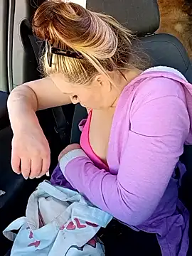 Snapshot of barbieinbondage7 chatting on 01.14.26 barbieinbondage7 online show from 01.14.26