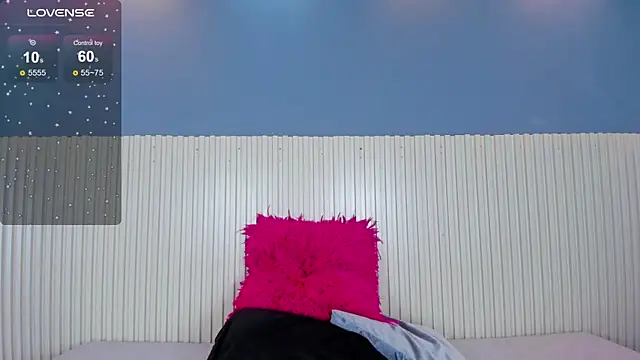 Snapshot of Madeline_Cooper08 chatting on 01.26.25 Madeline Cooper08 online show from 01.26.25