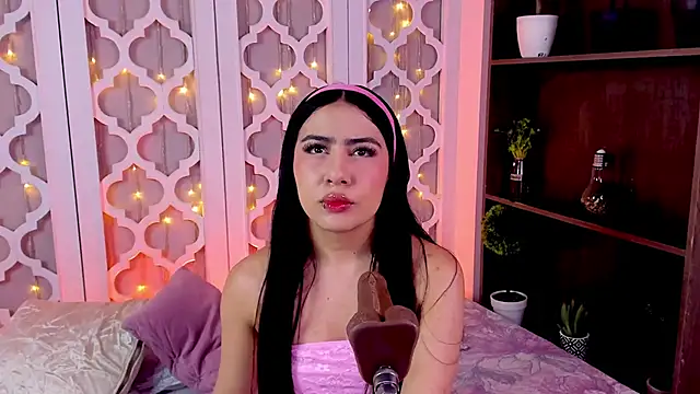 aniie west online show from 02.04.25