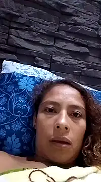 Snapshot of Zoedaniels chatting on 02.22.25 Zoedaniels online show from 02.22.25