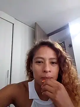 Snapshot of Zoedaniels chatting on 02.27.25 Zoedaniels online show from 02.27.25