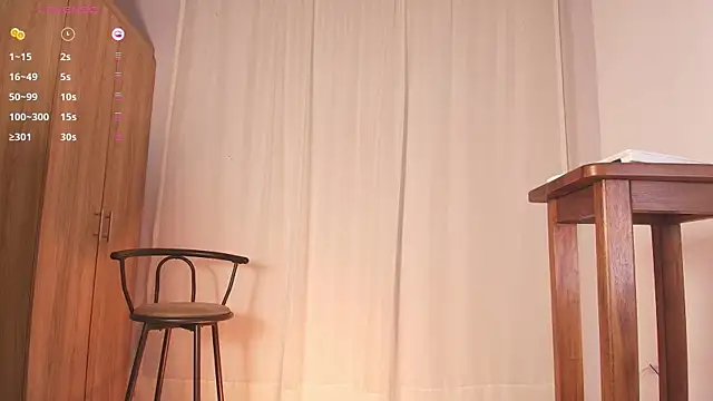 cinnamon crisss online show from 03.15.25