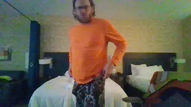 Snapshot of rrunner7718 chatting on 01.23.25 rrunner7718 online show from 01.23.25