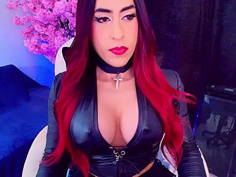Snapshot of latexgoddes chatting on 07.10.26 latexgoddes online show from 07.10.26