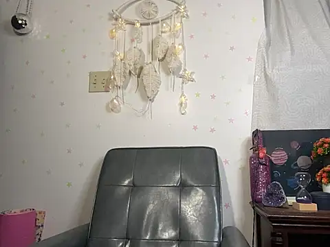 Snapshot of desiiiinigal chatting on 02.20.26 desiiiinigal online show from 02.20.26