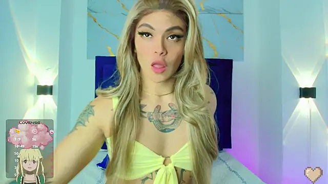 REBECA VALENTINE online show from 02.11.25