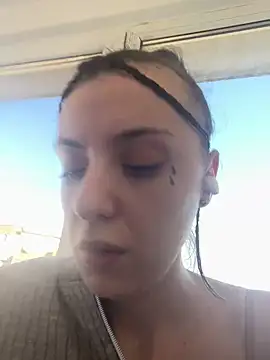 bunnythetailor online show from 01.29.25