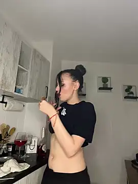 bunnythetailor online show from 02.28.25