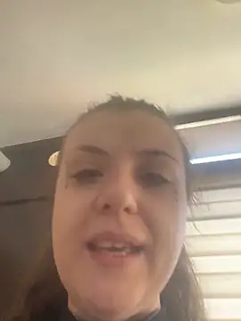 bunnythetailor online show from 04.22.26