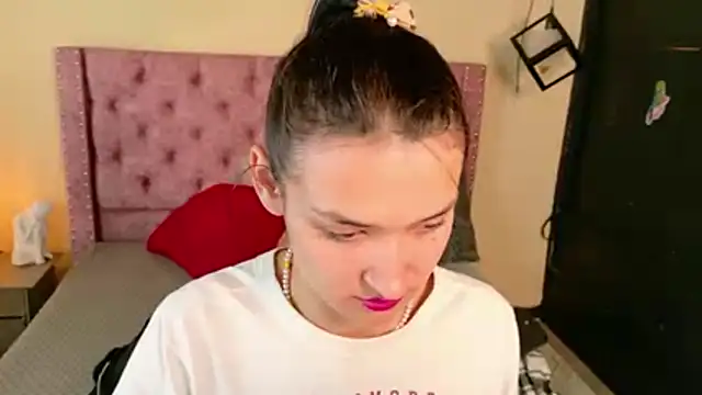 Sofii cutee online show from 02.21.26