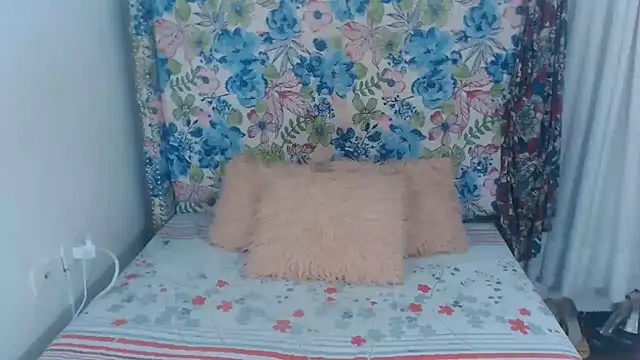 Sweeetnaughty online show from 02.13.25