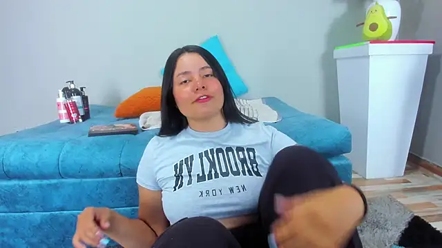 evaa greey online show from 09.18.25