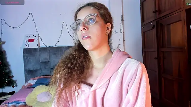 Isangel  online show from 01.12.26