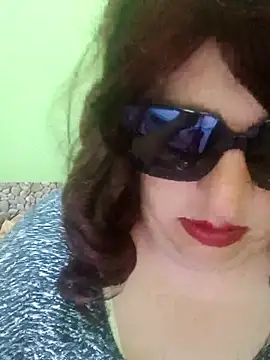 Snapshot of Adrianka chatting on 07.17.26 Adrianka online show from 07.17.26